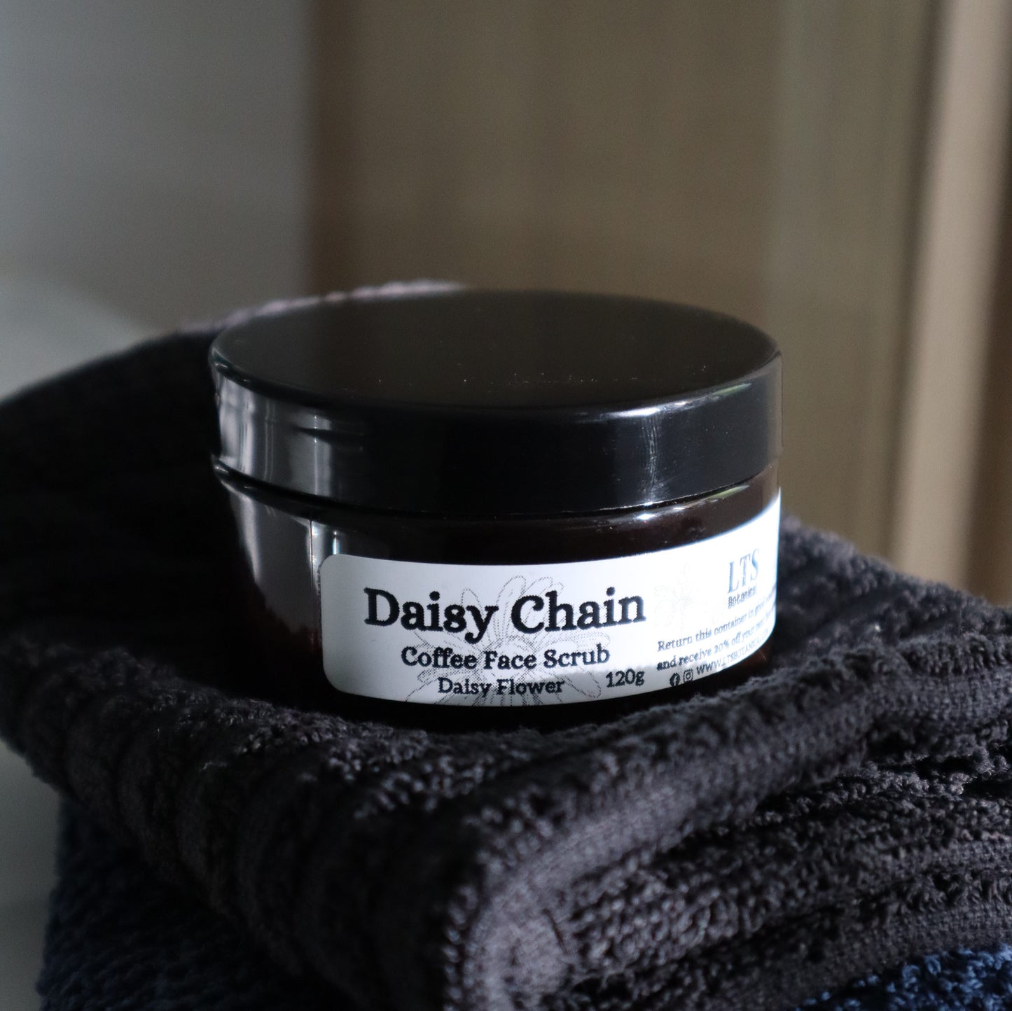 Daisy Chain Coffee Face Scrub
