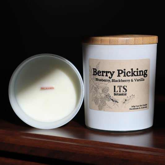 Berry Picking Wood Wick Candle